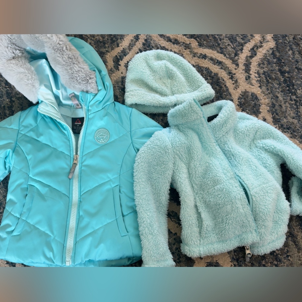 Aqua Puffer Jacket and Fleece Set